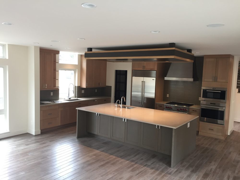 Photo of Valencia Custom Countertops