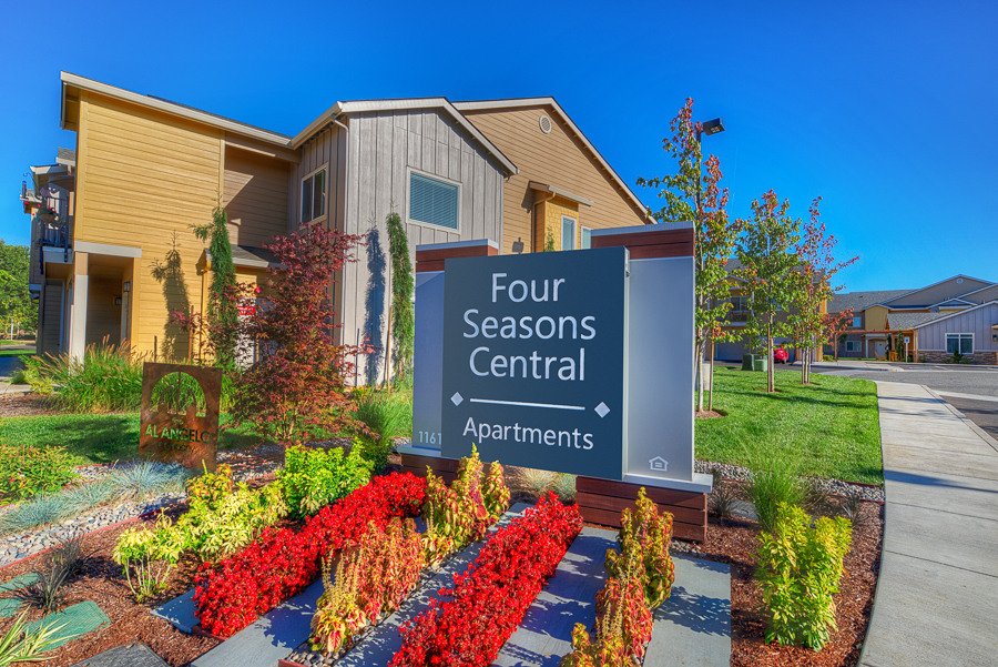 Photo of Four Seasons Central