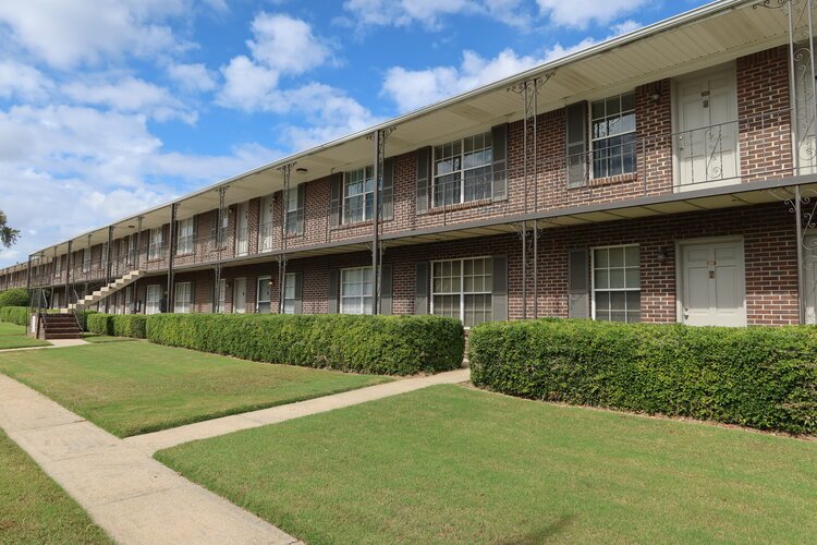 Photo of Chastaine Park Apartments