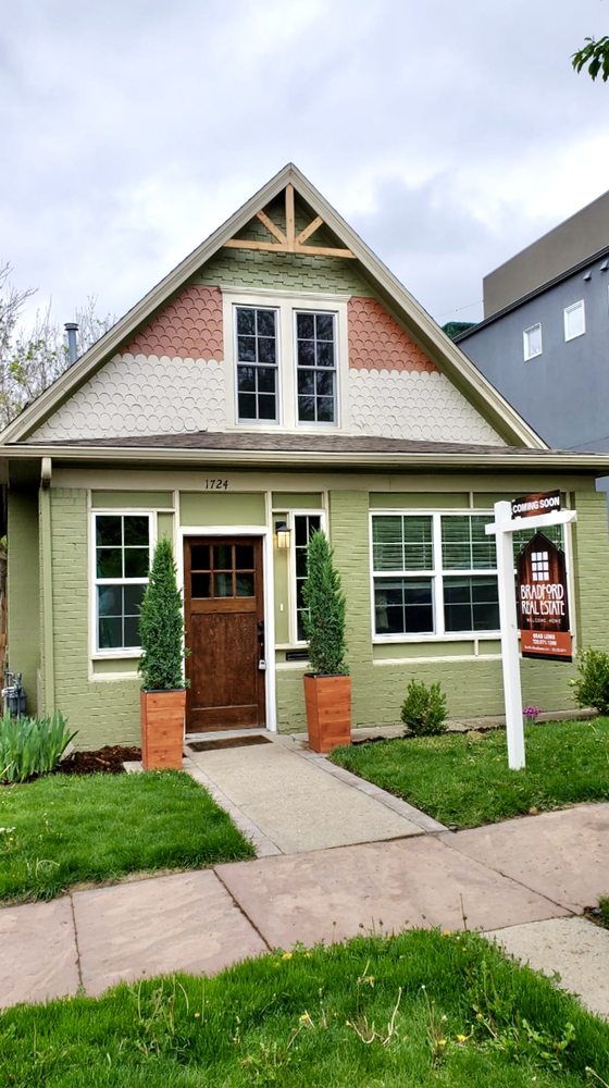 Photo of Universal Exteriors