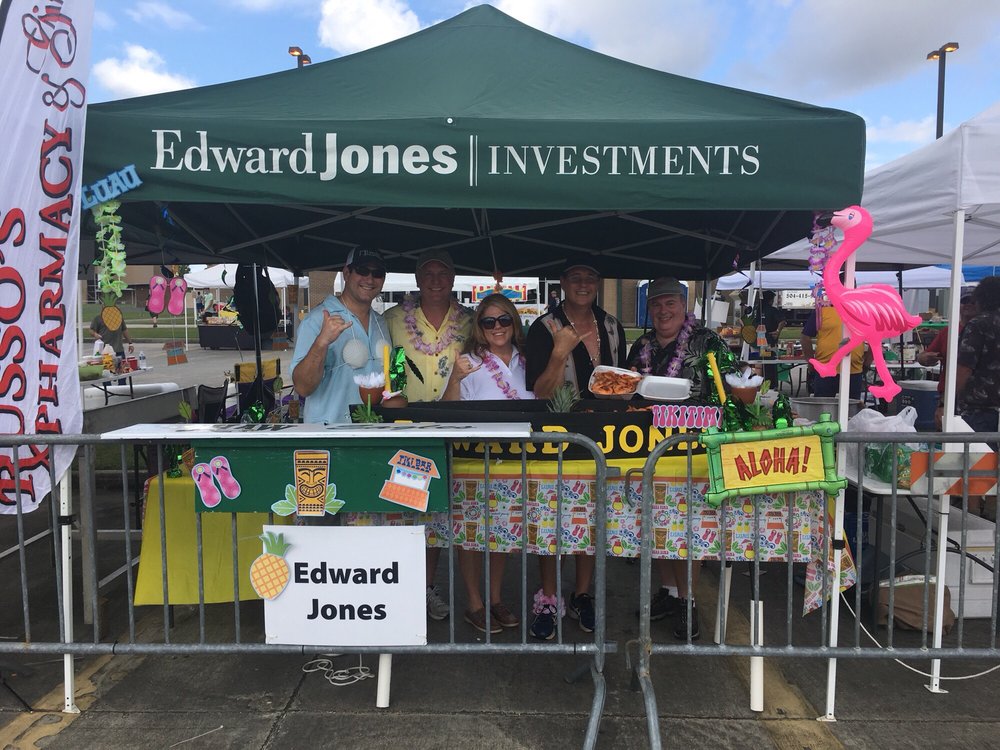 Photo of Edward Jones - Financial Advisor: Shannon H Ockman