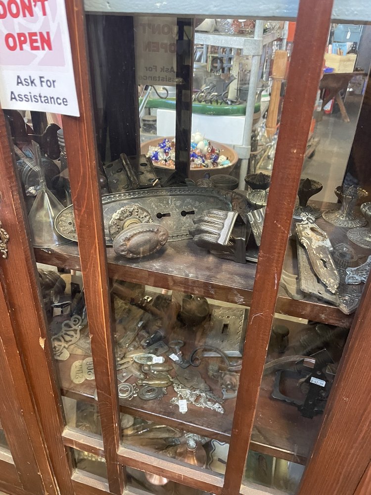 Photo of B & B Hardware