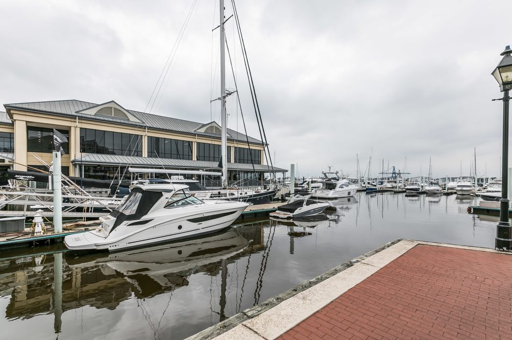 Photo of Nicole Callender, Realtor