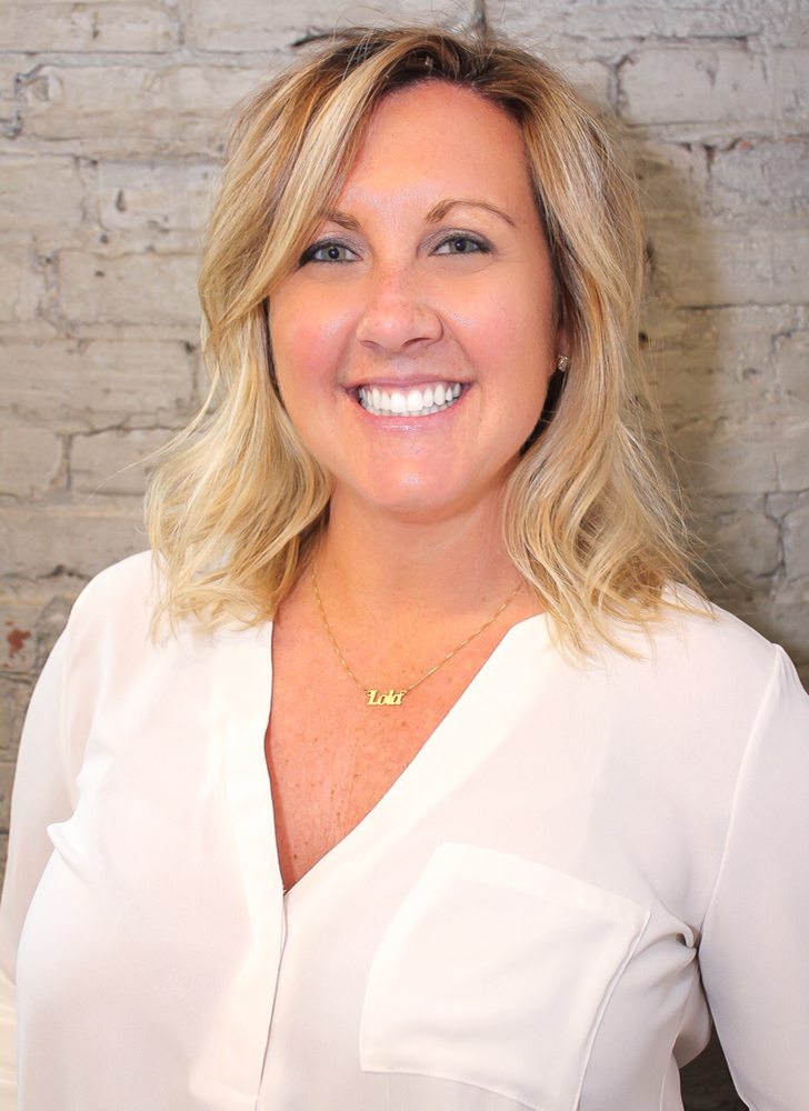 Photo of Nicole Callender, Realtor