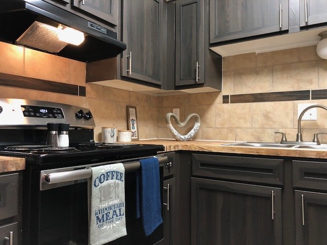 Photo of Broadway Oaks Apartment Homes
