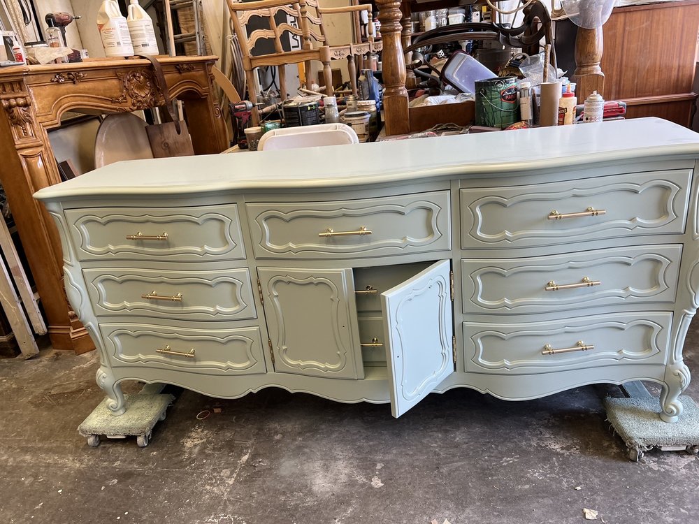 Photo of Heredia Antiques