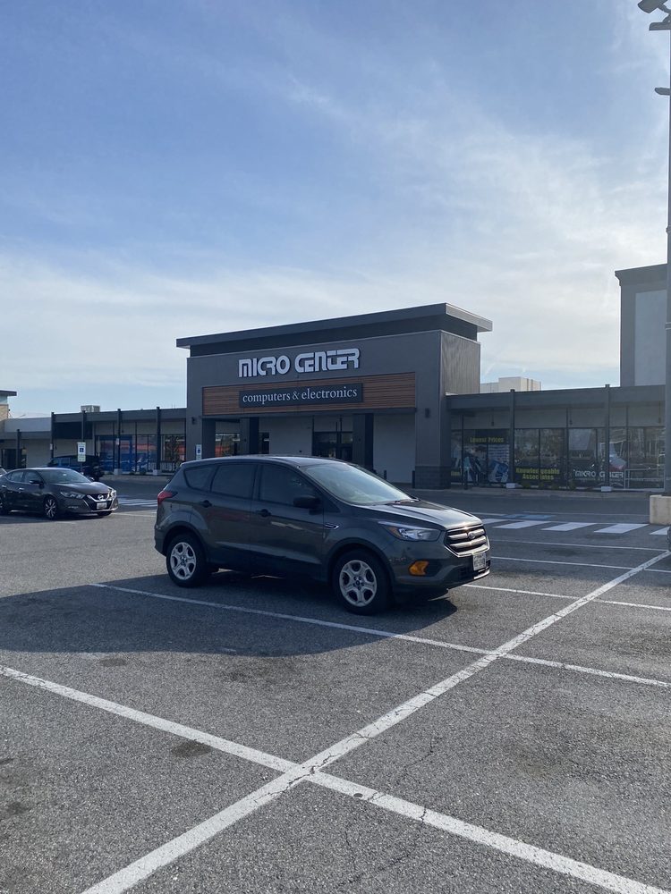 Photo of Micro Center