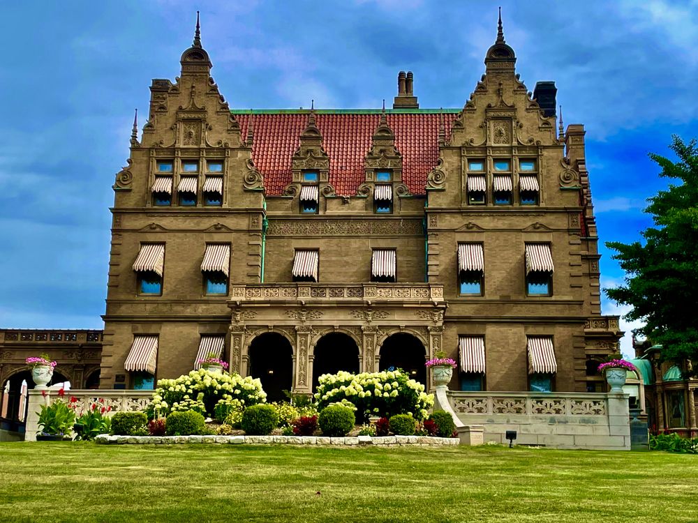 Photo of The Captain Frederick Pabst Mansion