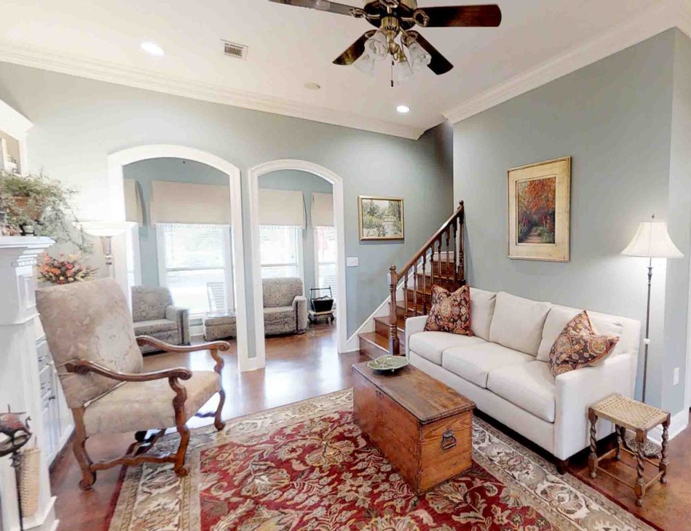 Photo of Susannah Fielder -Â McKee Realty