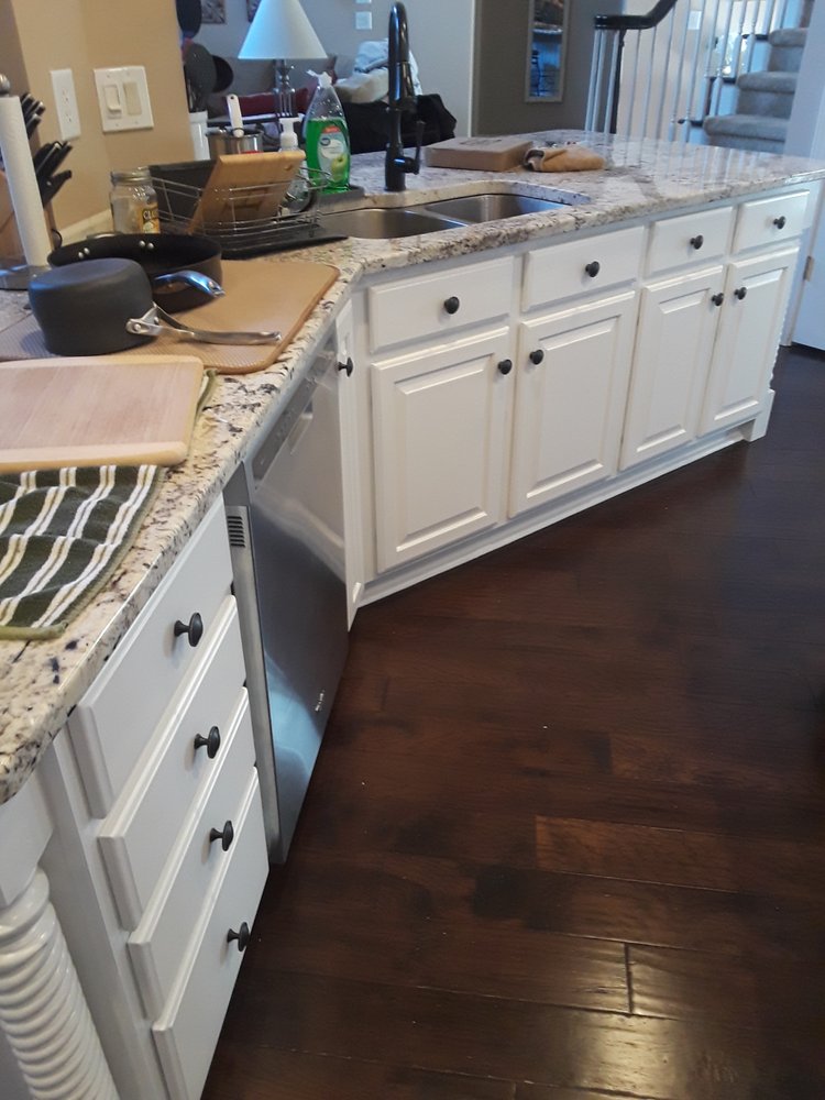 Photo of Atlanta Cabinet Refinishers