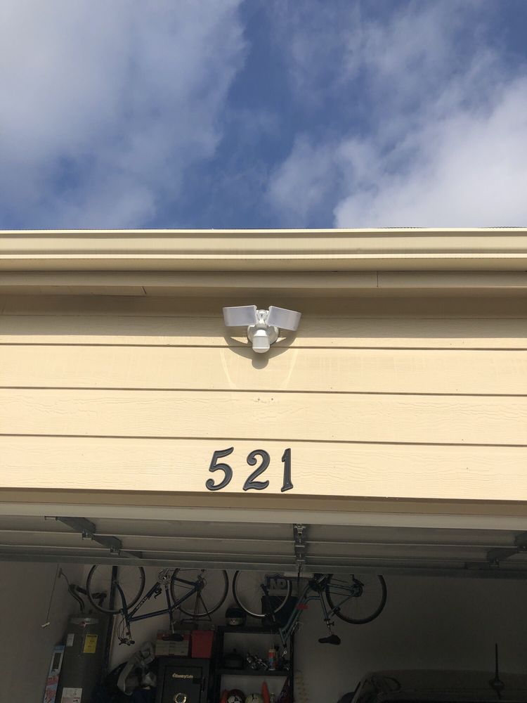 Photo of Electrician On Call