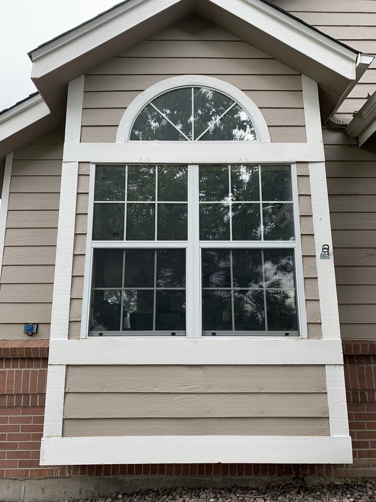 Photo of Caliber Windows