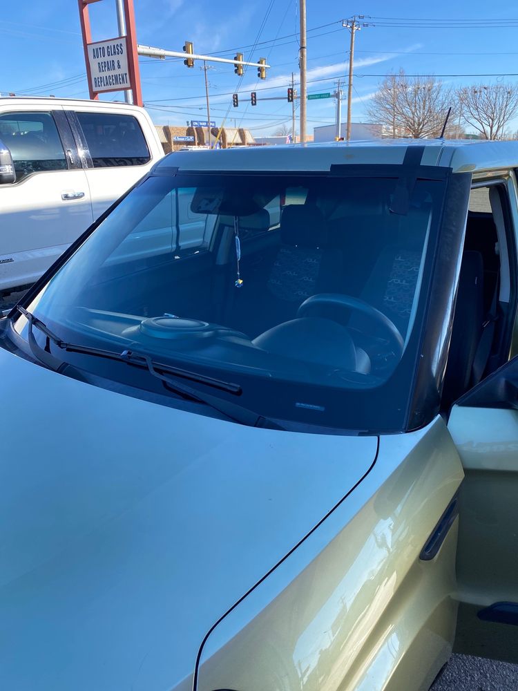 Photo of Eagle 1 Autoglass