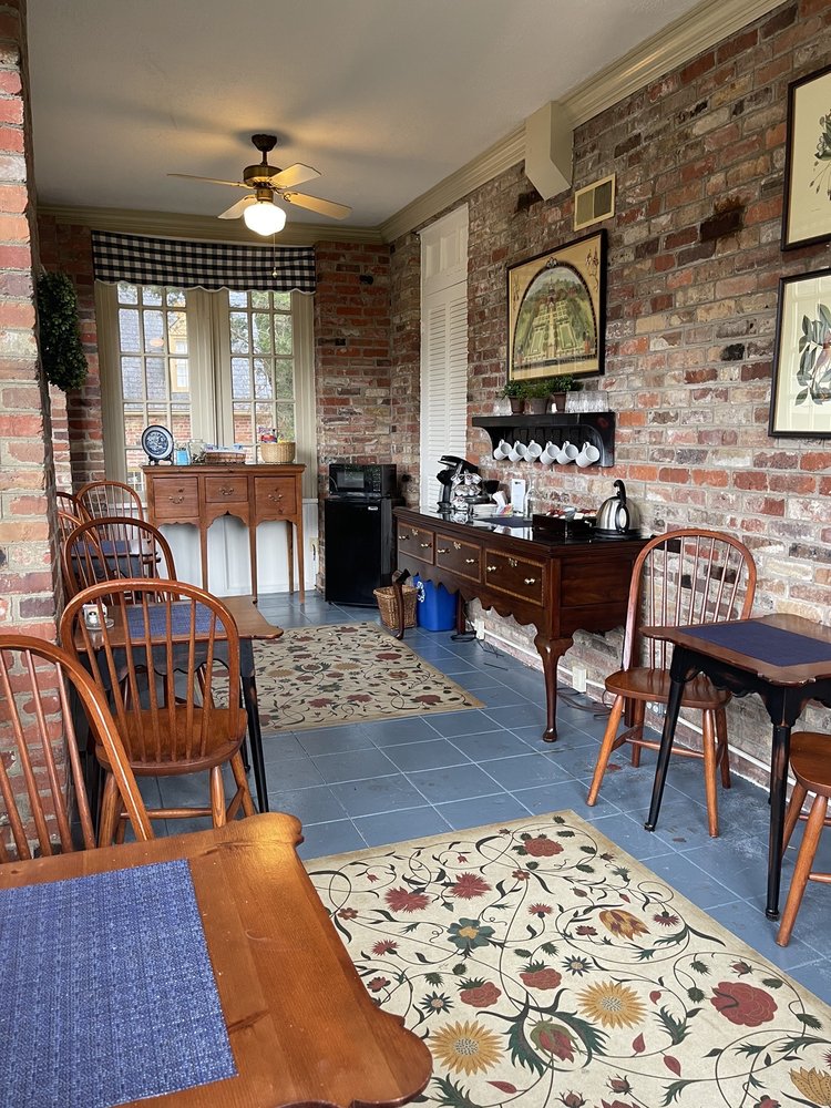 Photo of Cedars of Williamsburg Bed & Breakfast