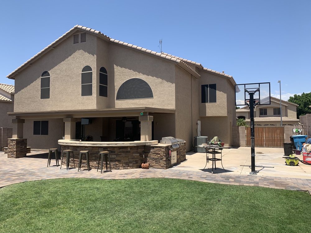 Photo of Rhino Exterior