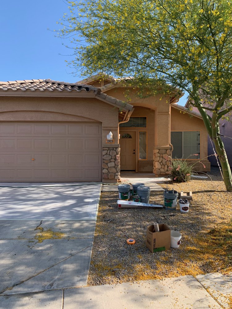Photo of Rhino Exterior