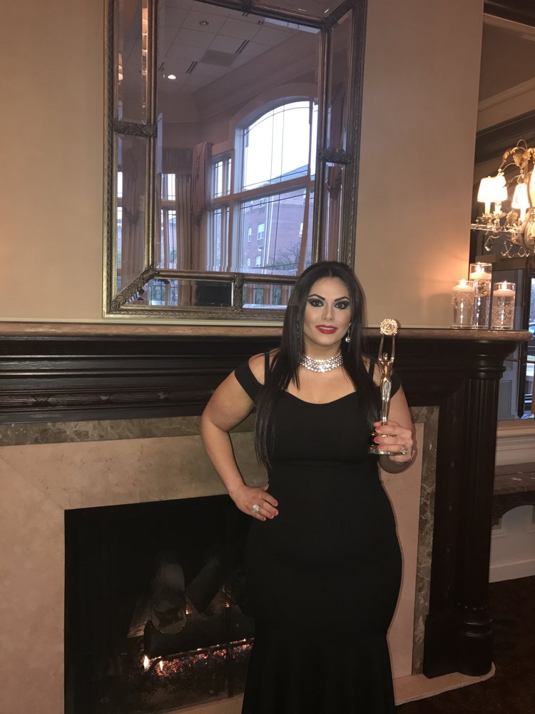 Photo of Claudia Shamo - Century 21 AAA North