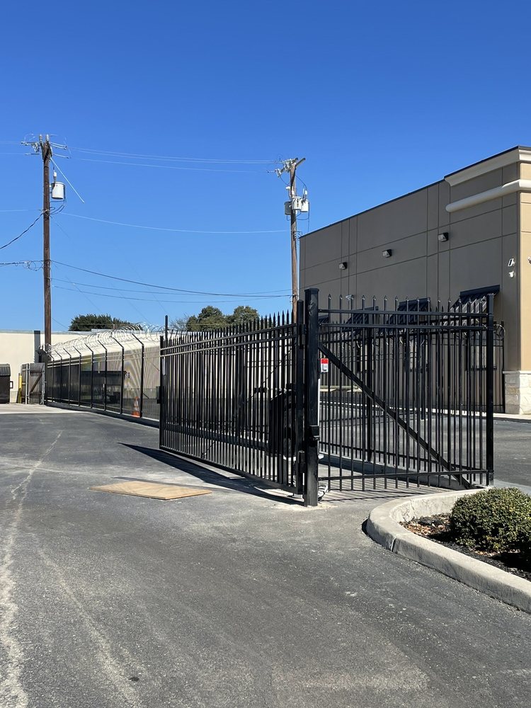 Photo of Superior Fence Co. of San Antonio
