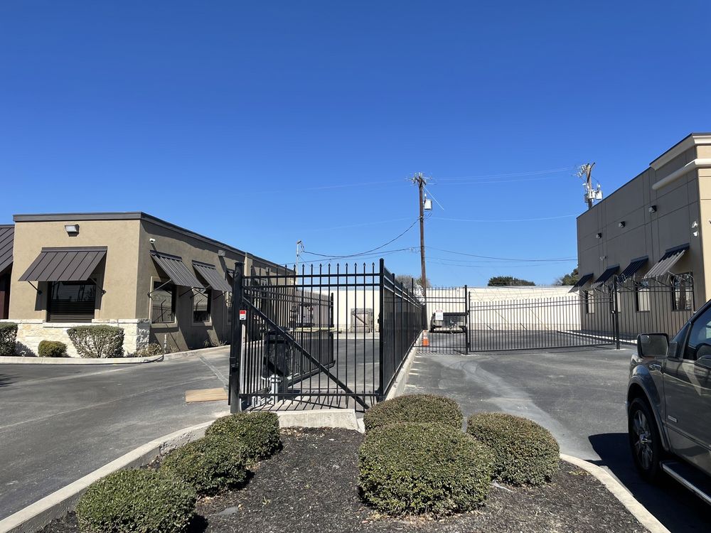 Photo of Superior Fence Co. of San Antonio