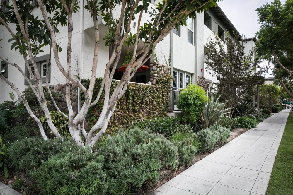 Photo of Mission Hills Commons Apartments