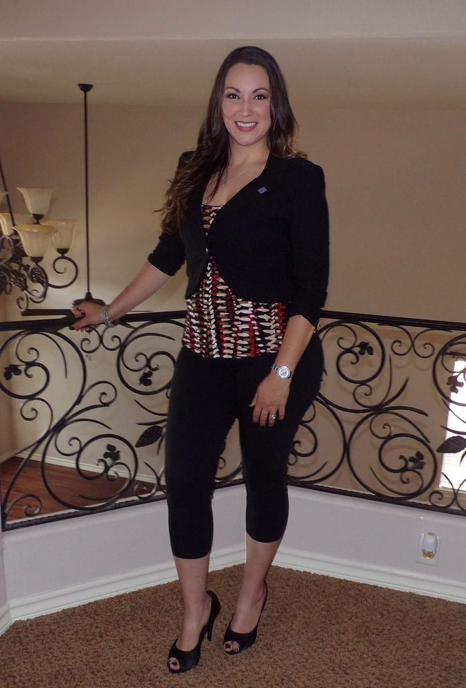Photo of Jennifer Tellez Realtor