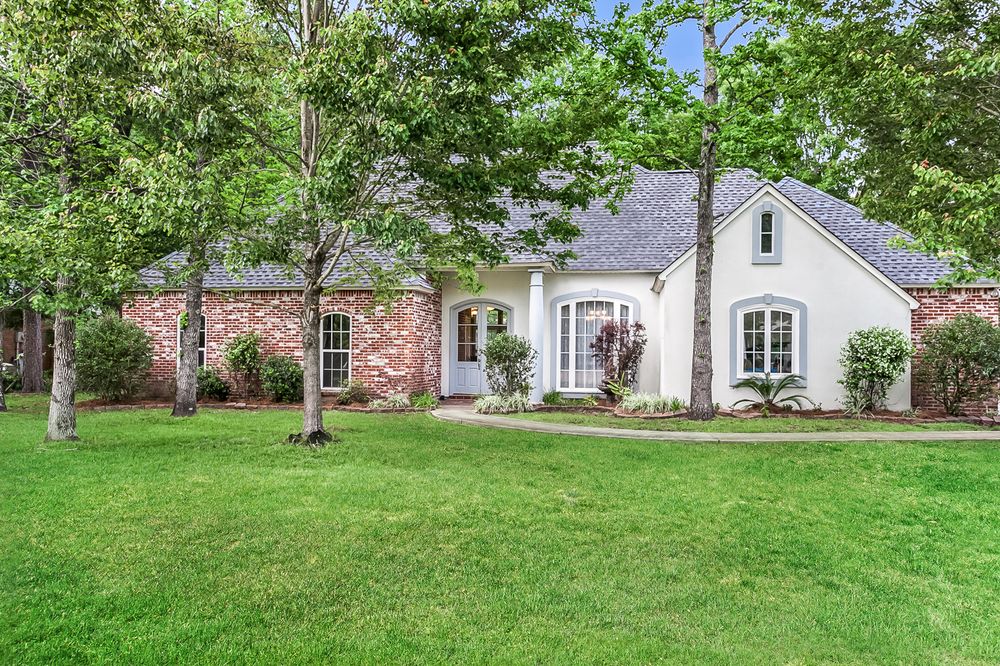 Photo of Karen Odom - Berkshire Hathaway Preferred Realtors