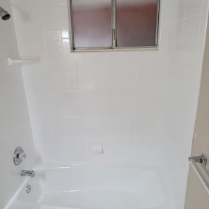 Photo of Jesus's BathTub Refinishing