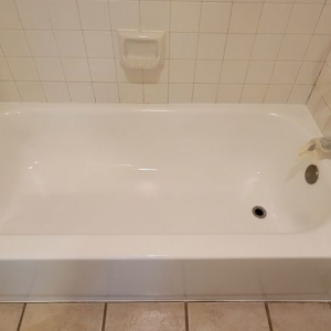 Photo of Jesus's BathTub Refinishing