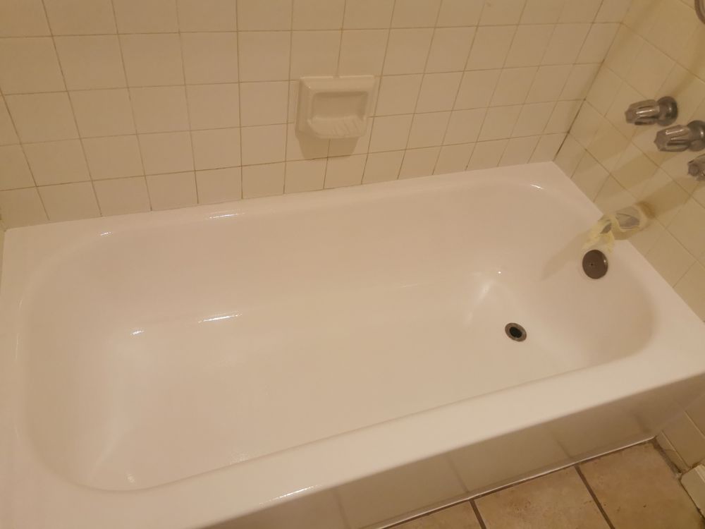 Photo of Jesus's BathTub Refinishing