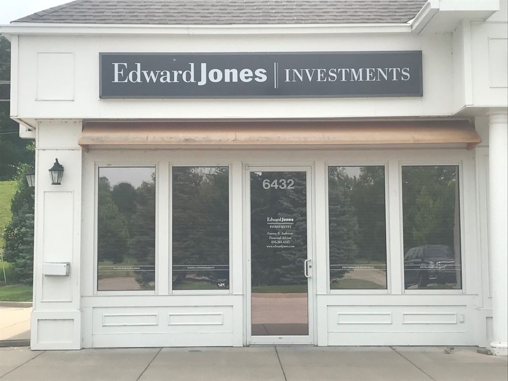 Photo of Edward Jones - Financial Advisor: Connor B Anderson
