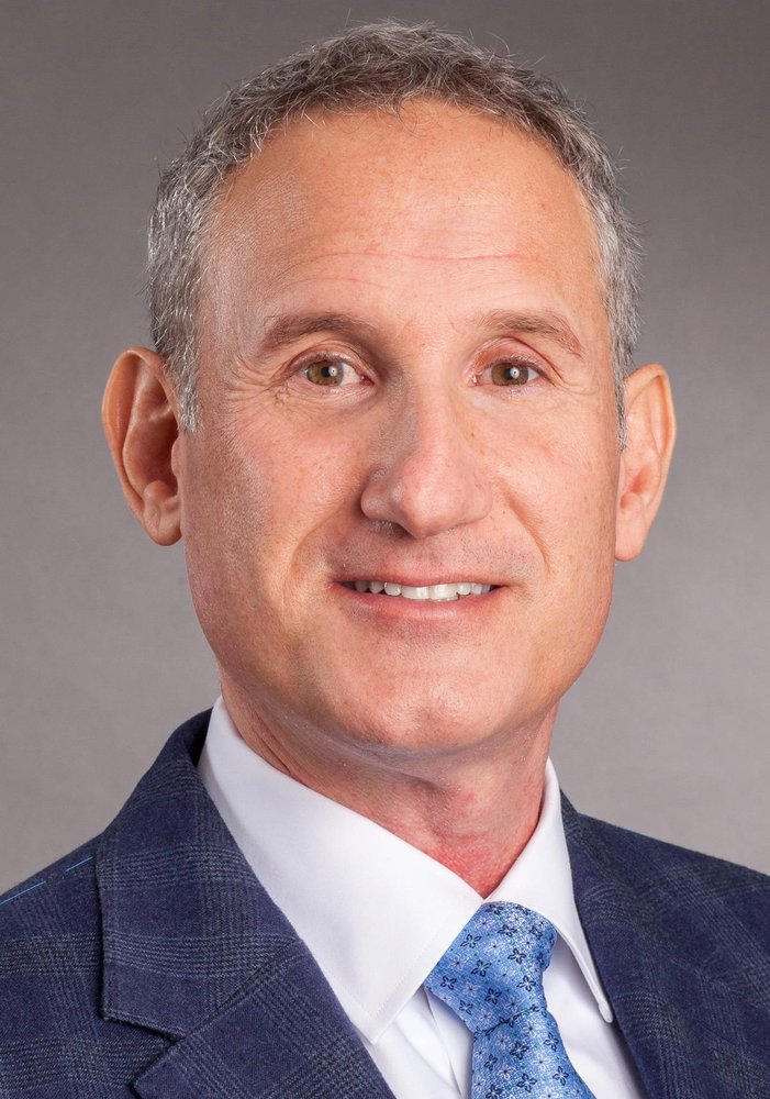 Photo of eric siegel law