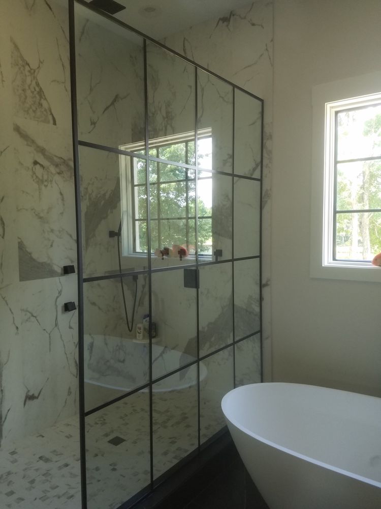 Photo of David Glass & Mirror