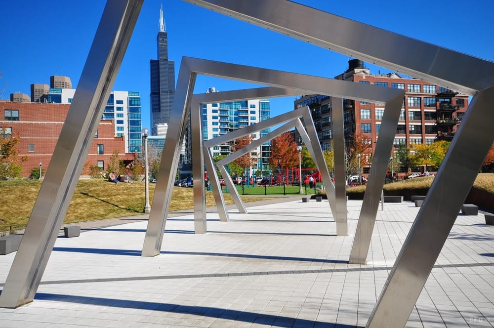 Photo of West Loop Fixor