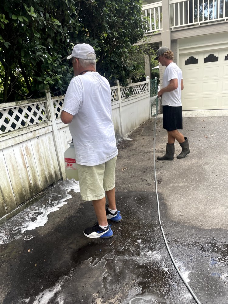 Photo of A Sparkles Pressure Washing