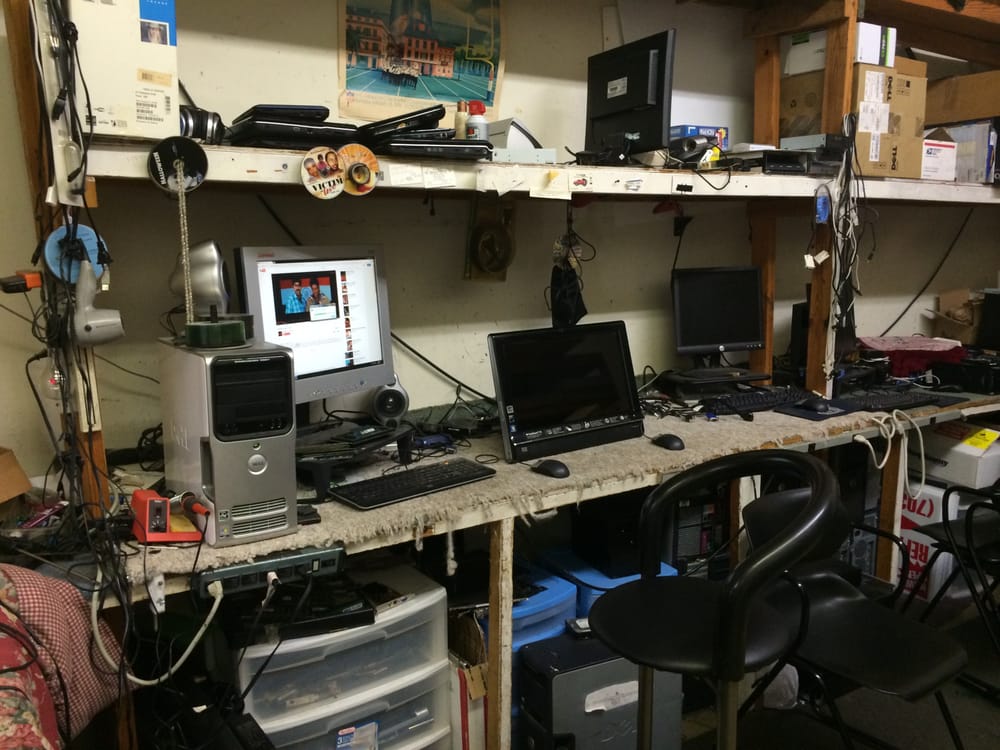 Photo of Geeks at Home & Work