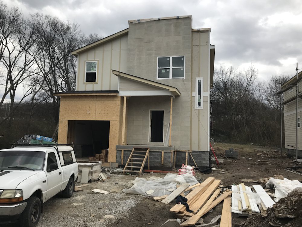 Photo of Goss painting and Handyman