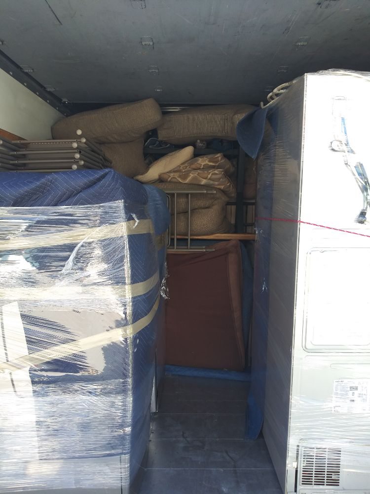 Photo of WH Movers