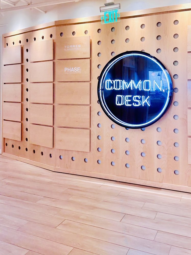 Photo of Common Desk - Post Oak Blvd