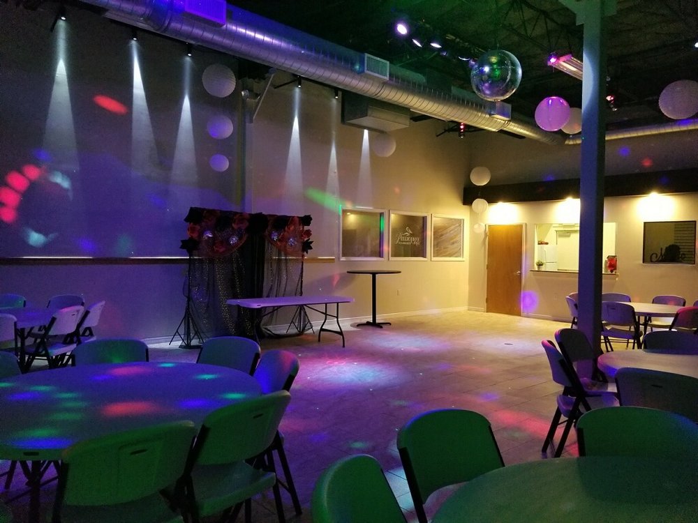 Photo of Pellicano's Hall