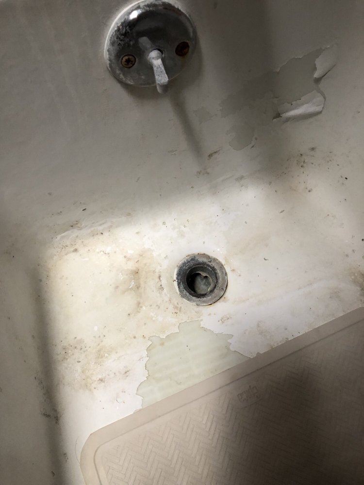 Photo of A V Tub & Top Refinishing