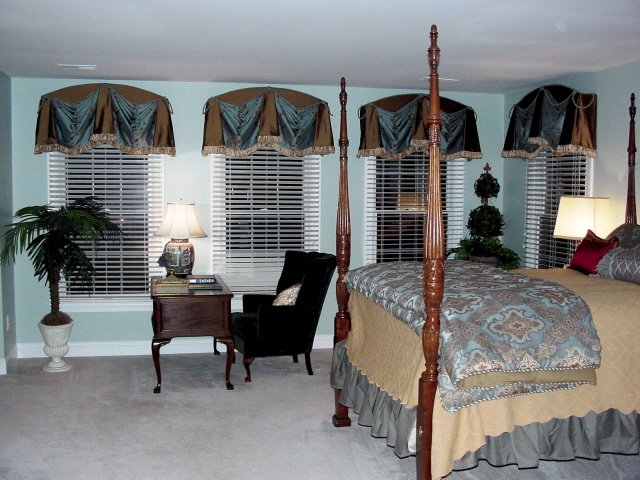 Photo of Bella Windows