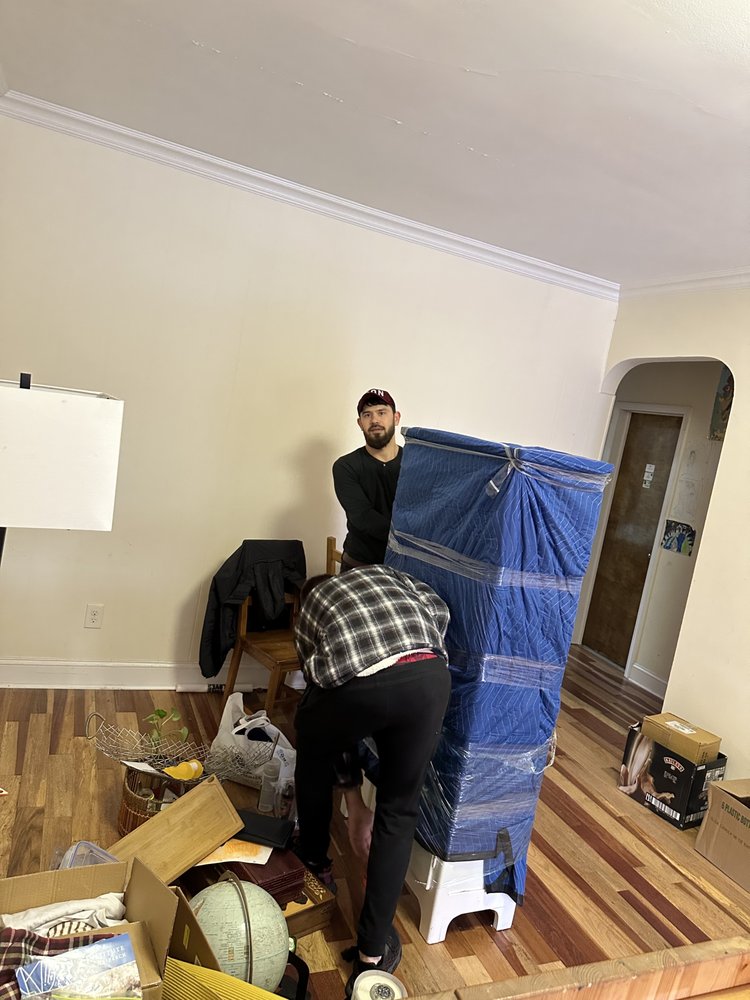 Photo of Loyal Moving Group