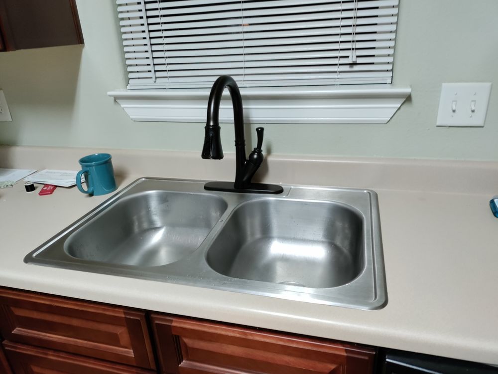 Photo of Sinks And Things