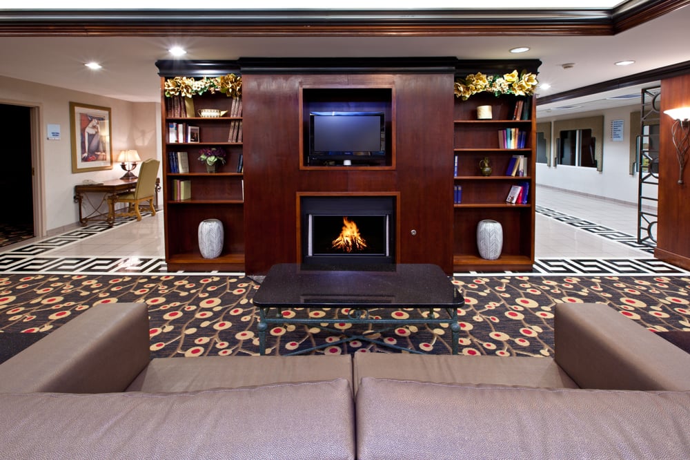 Photo of Holiday Inn Express & Suites Greenwood