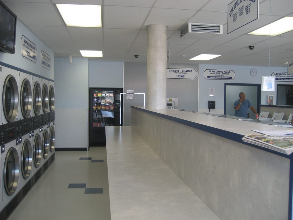 Photo of El Cajon Launderland