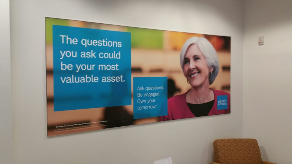 Photo of Charles Schwab