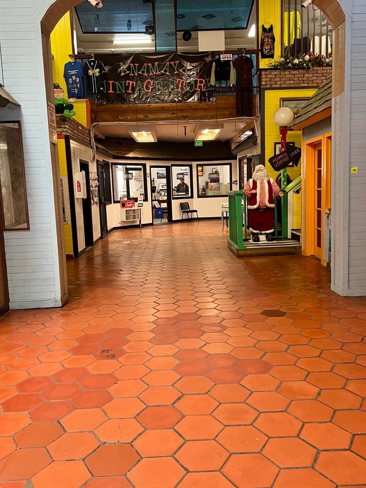 Photo of Ocean Beach Business Center