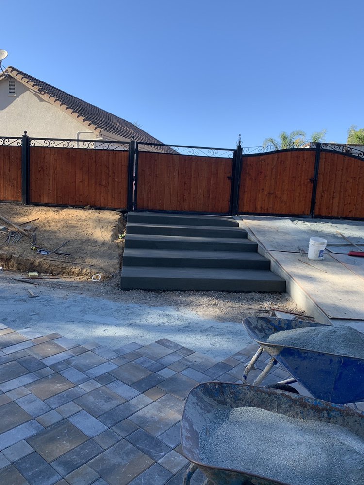 Photo of Correas builder