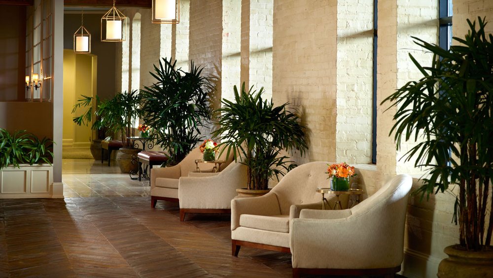 Photo of Omni Riverfront Hotel