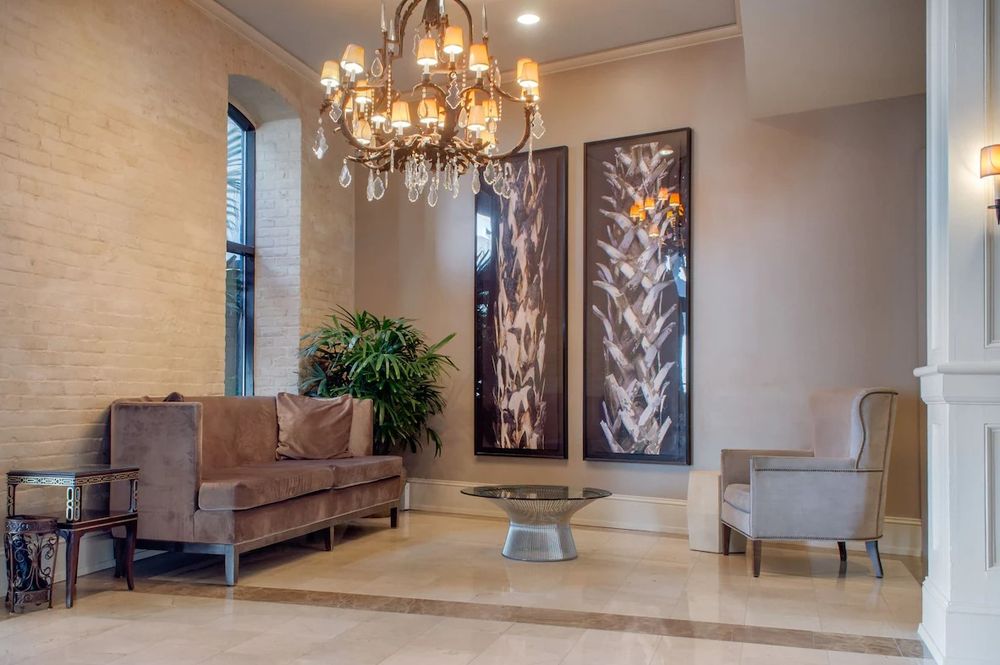 Photo of Omni Riverfront Hotel